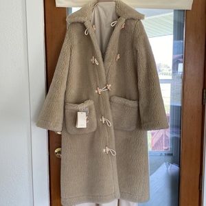 Doen chamonix coat, Camel color, Reversible, NWT.